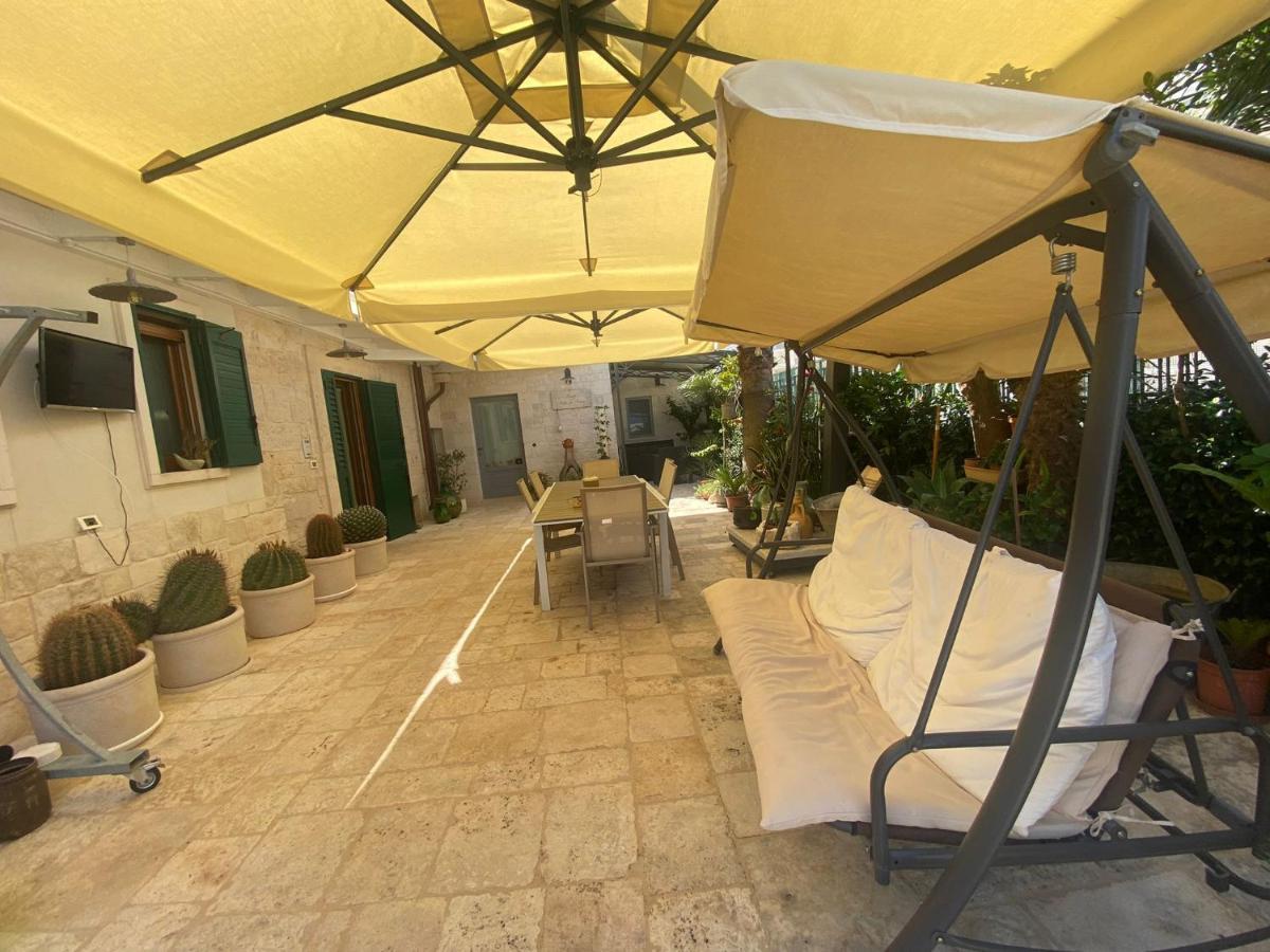 Trulli Occhi Di Pietra Apartment Алберобело Екстериор снимка
