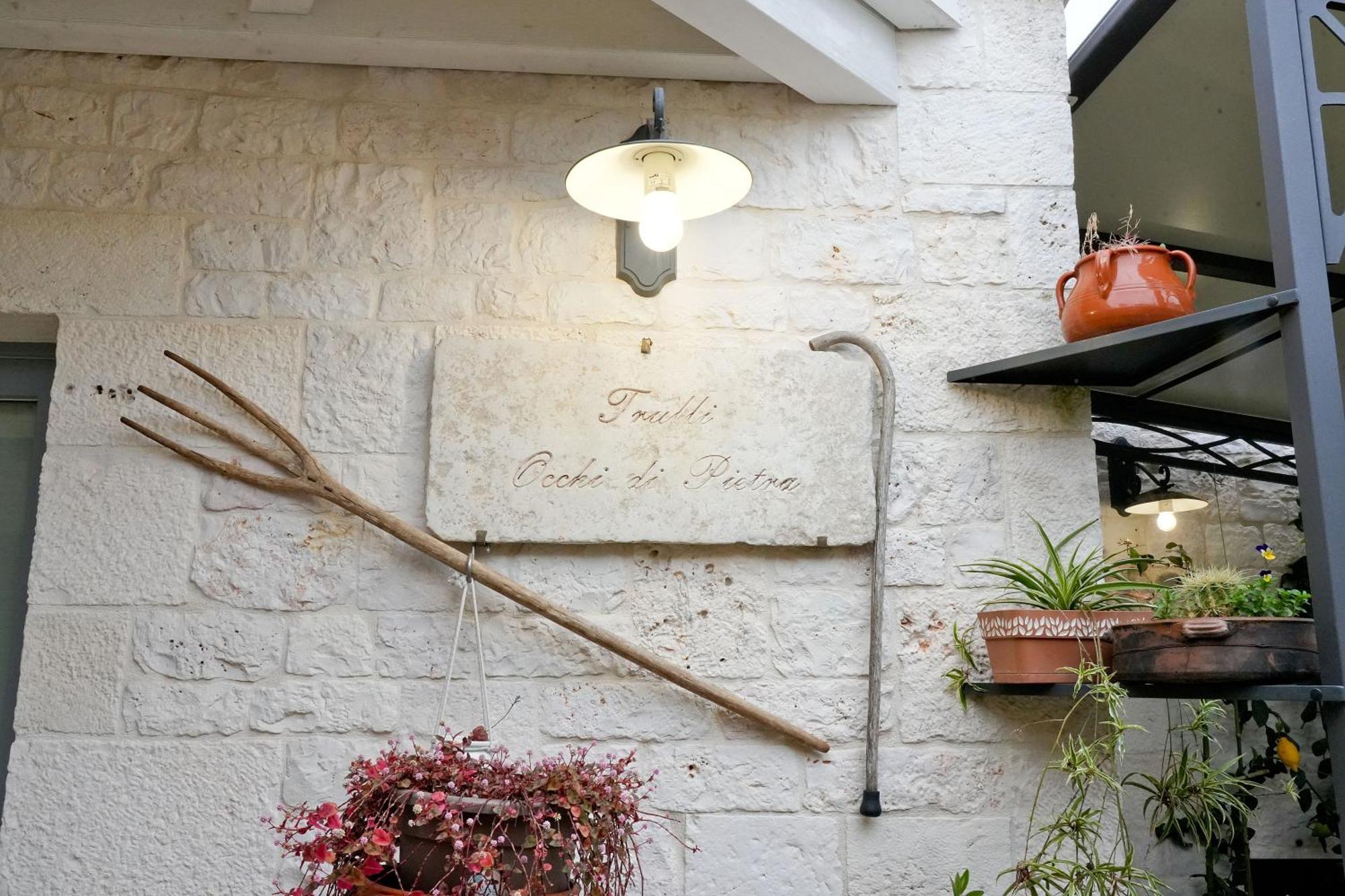 Trulli Occhi Di Pietra Apartment Алберобело Екстериор снимка