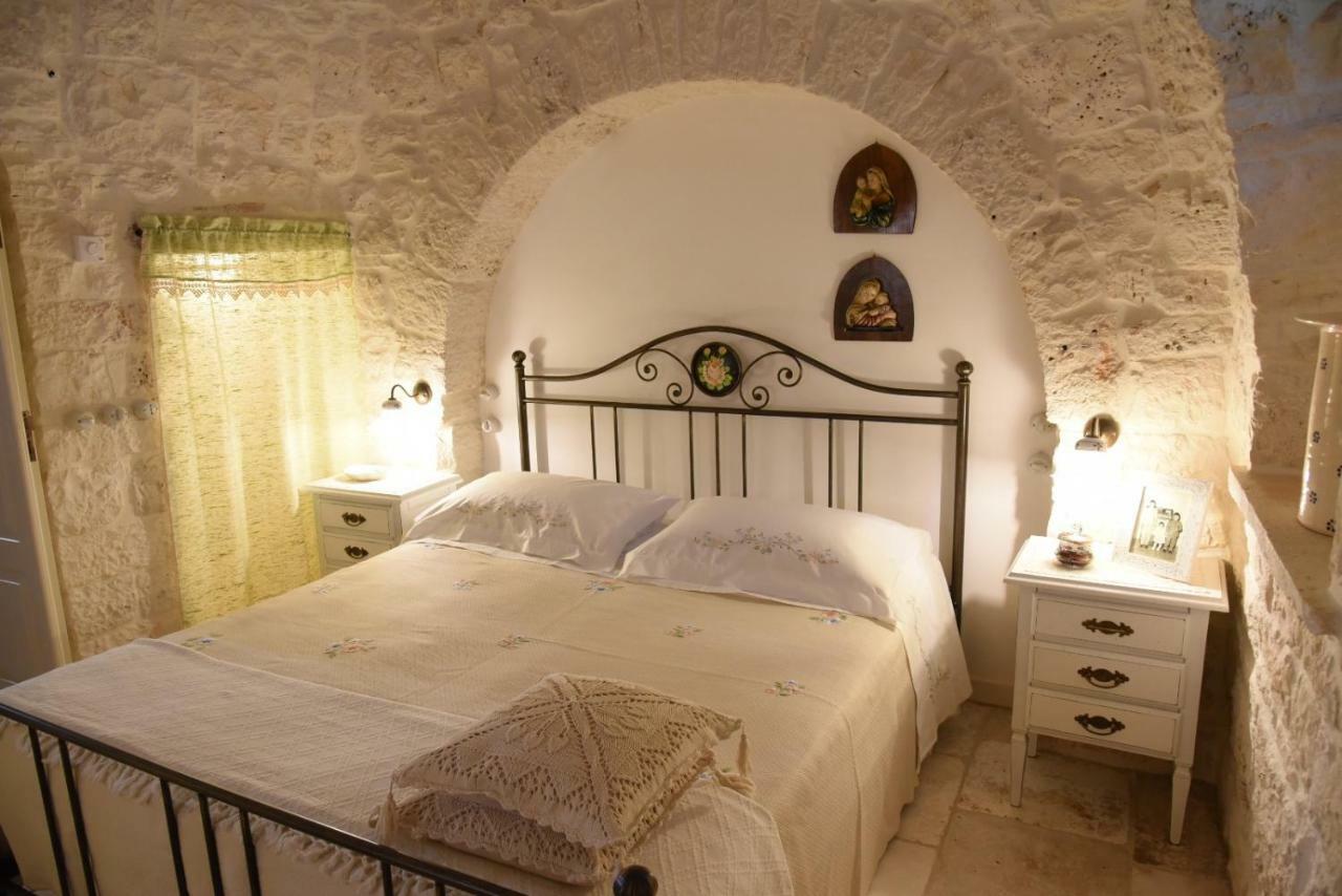 Trulli Occhi Di Pietra Apartment Алберобело Екстериор снимка