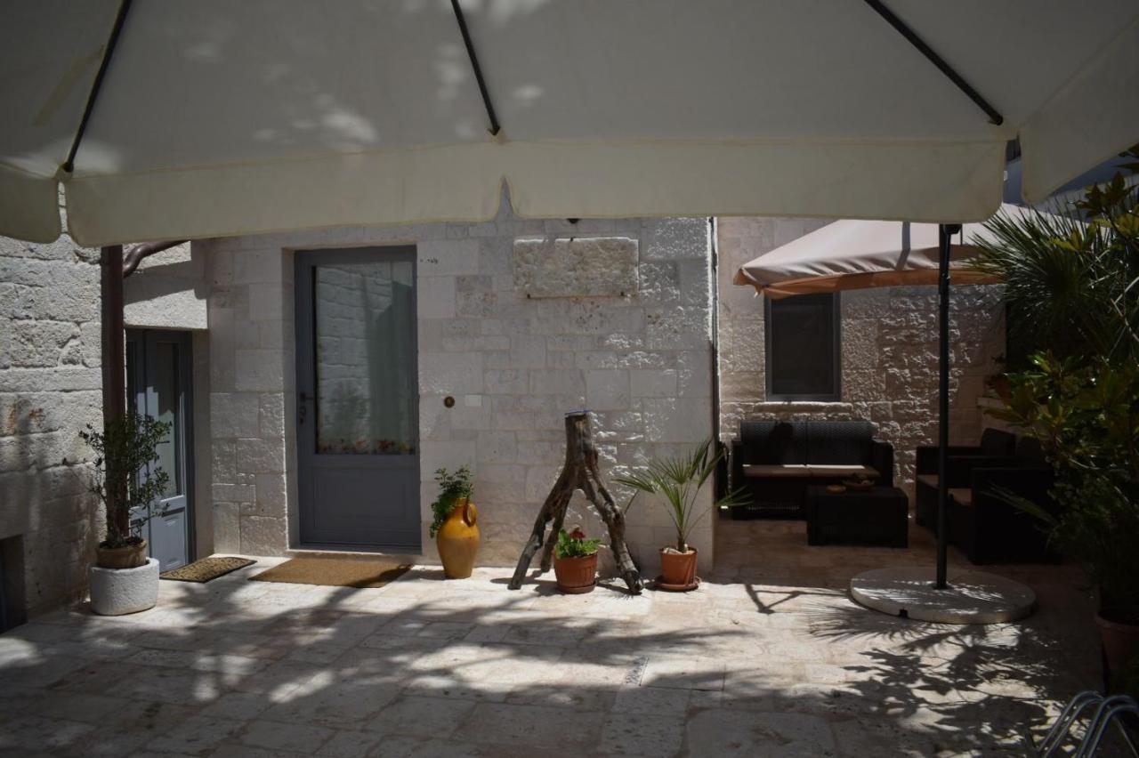 Trulli Occhi Di Pietra Apartment Алберобело Екстериор снимка